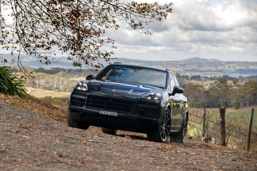  Porsche Cayenne Turbo (PO536) 2018 года  (AU) (фото 6 из 28)